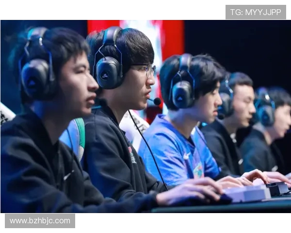 LNG战队以98分稳居世界冠军杯积分榜首位展现强劲实力 LNG战队以98分稳居世界冠军杯积分榜首位展现强劲实力