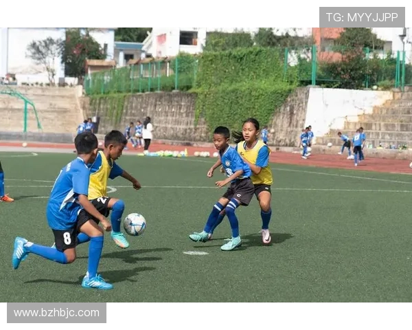 科学足球状态训练方法的创新与实践探索