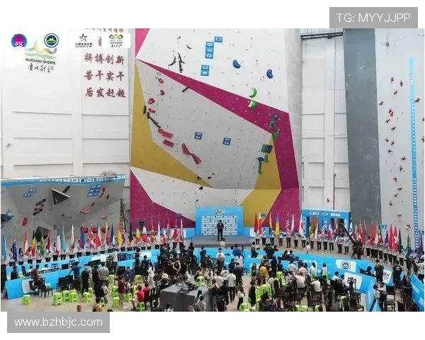 重庆攀岩队在世界攀岩锦标赛中的团队协作表现分析与点评